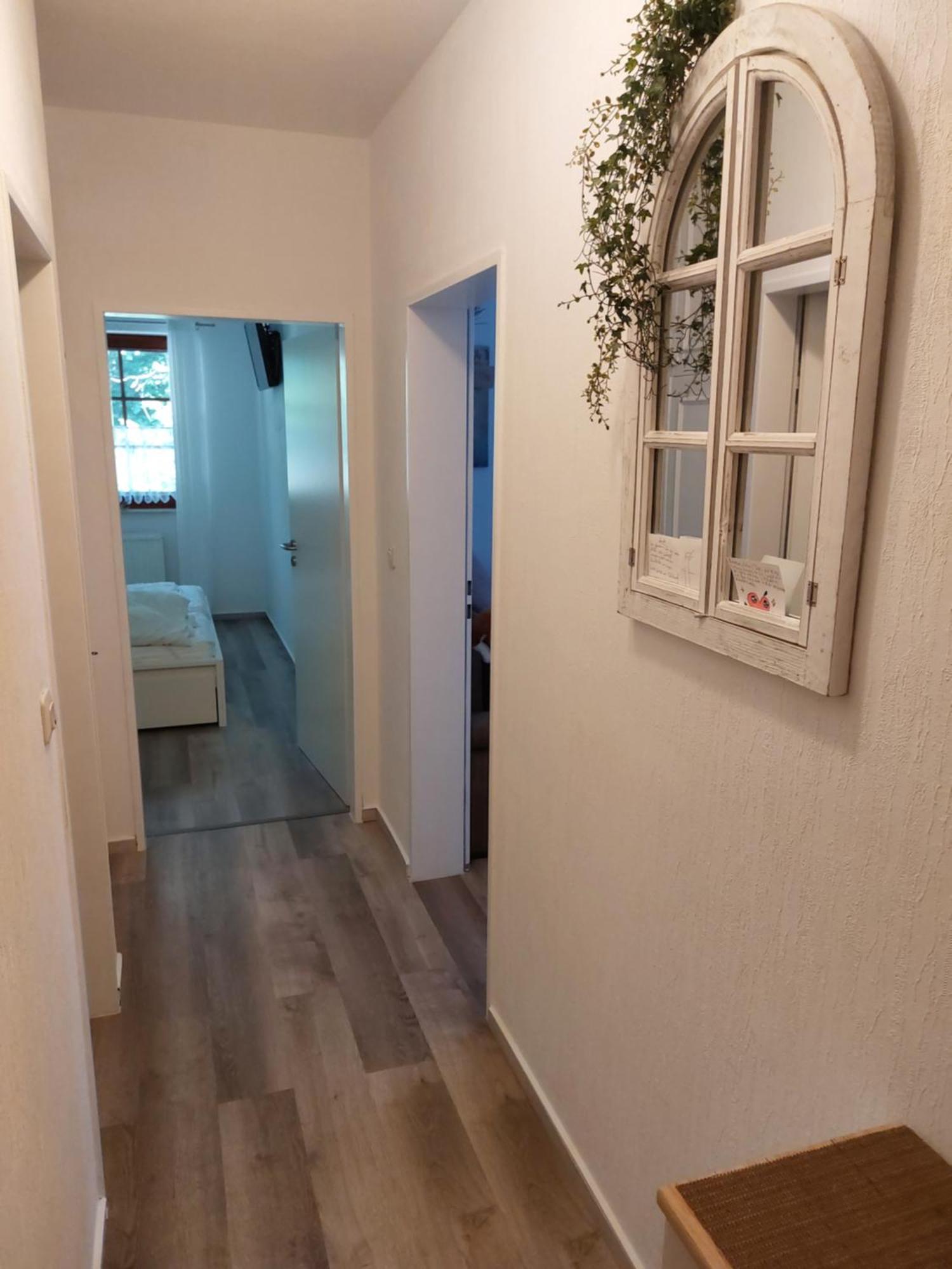 Ferienwohnung Waldzauber บัดซัคซา ภายนอก รูปภาพ